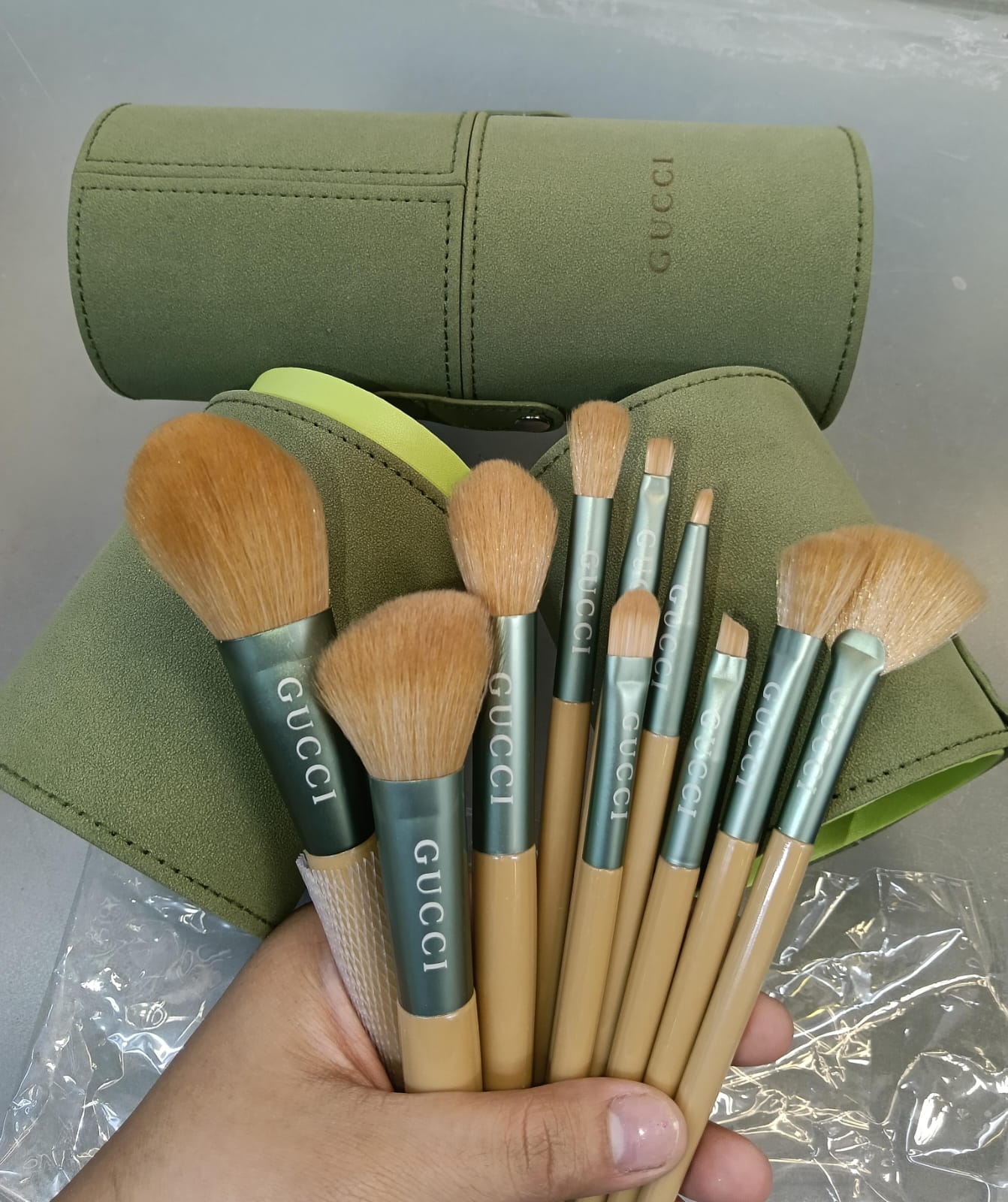 Professional Makeup Brush Kit with Case