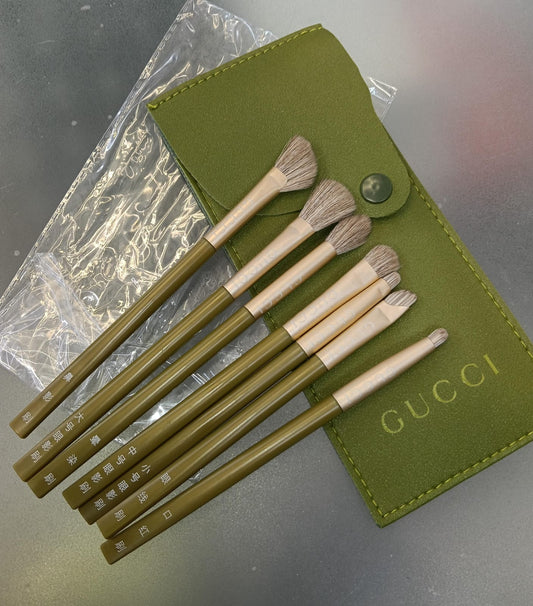 Professional Makeup Brush Kit with Case