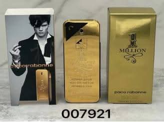BIG OFFER — 7 PERFUMES ONLY 160 AED