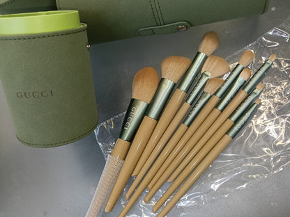 Professional Makeup Brush Kit with Case