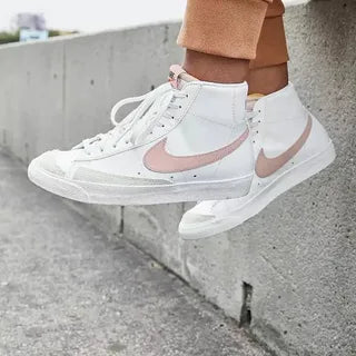 Premium Men's Sneakers – Comfortable, Stylish & Durable