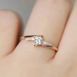 Premium Women's Fashion Ring – Elegant Adjustable Design